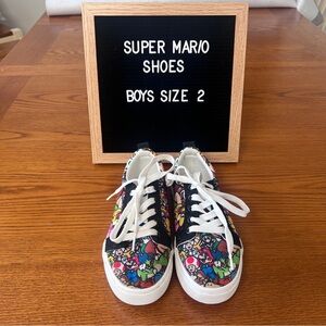 Super Mario Brothers boys canvas sneakers size 2